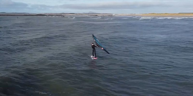 Surfing & kitesurfing